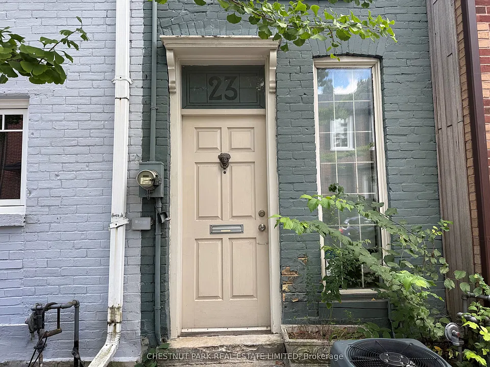 23 Bishop St