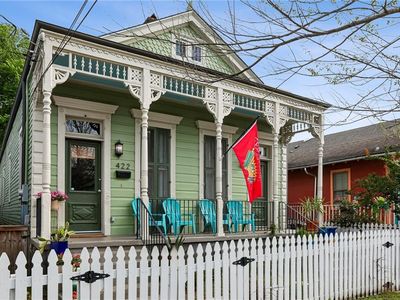 422 Red Allen Way, New Orleans, LA, 70114