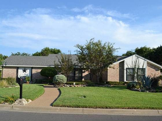 1st image of 11000 Sandalwood Dr