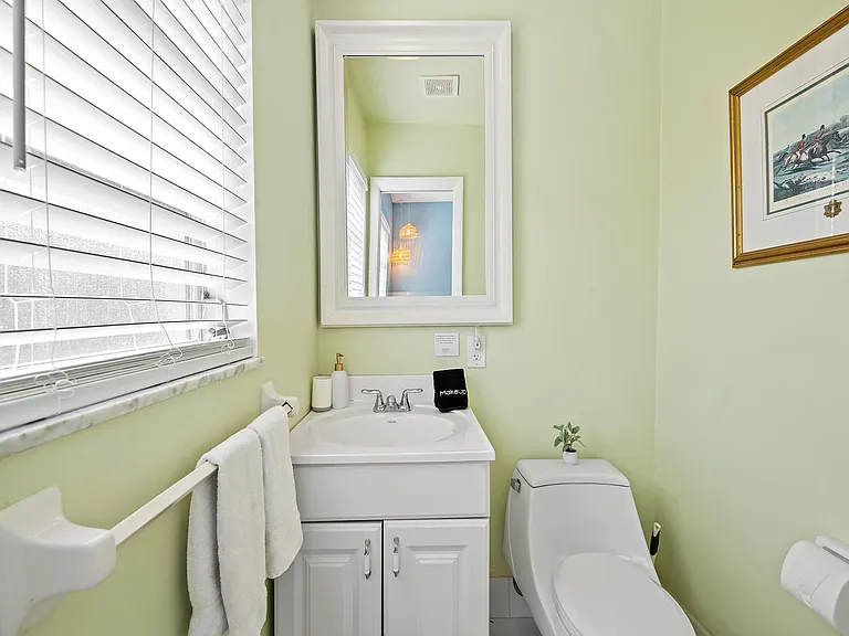 3240 Spanish River Dr — Photo 19