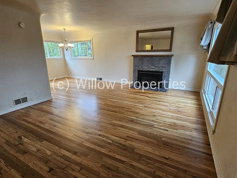 353 Eldorado Ave — Photo 2