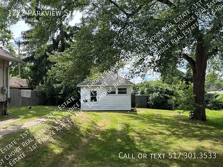 1222 Parkview St — Photo 1