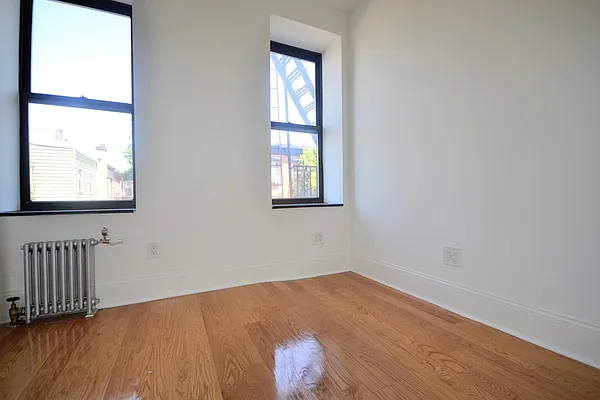 Rented by Bold New York | media 26