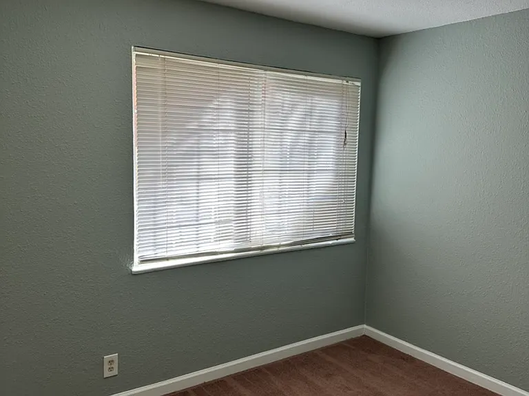 2930 Macarthur Blvd #4 — Photo 15