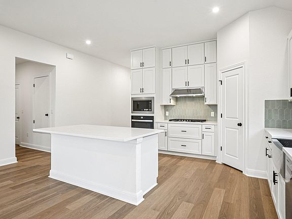 6th image of this home
