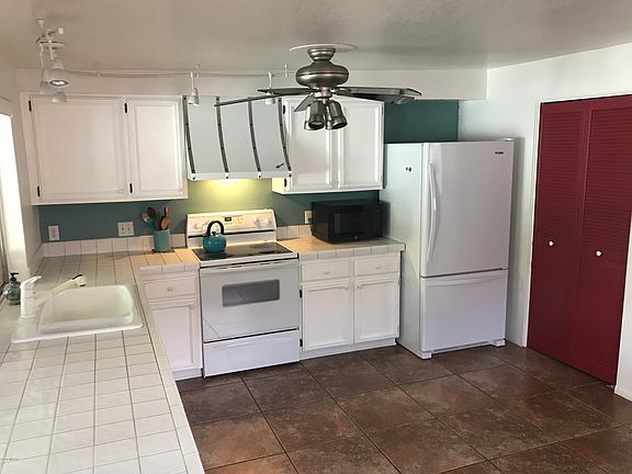 5th image of 8142 N Gibraltar Dr