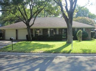 1909 New Castle Ct, Arlington, TX 76013