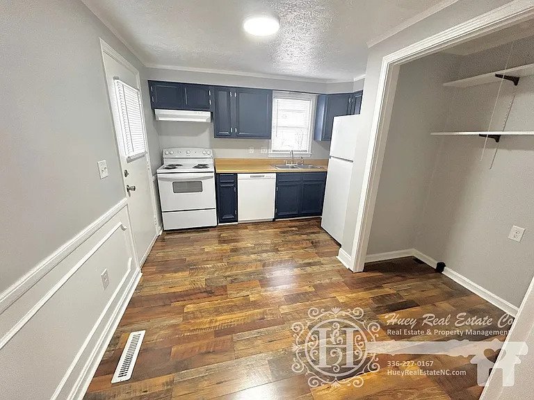 201 E Gilbreath St #A — Photo 4
