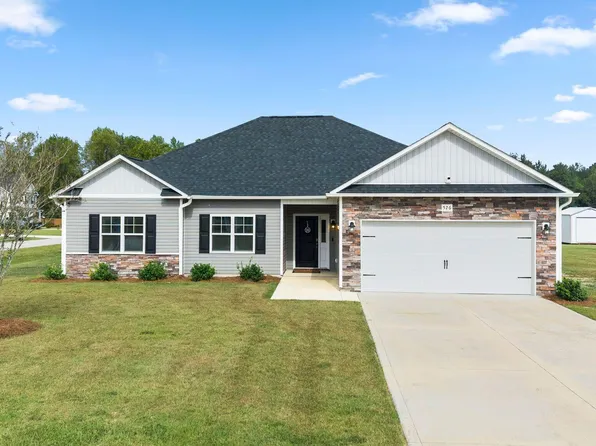 526 Orchard Creek Drive, Beulaville, NC 28518