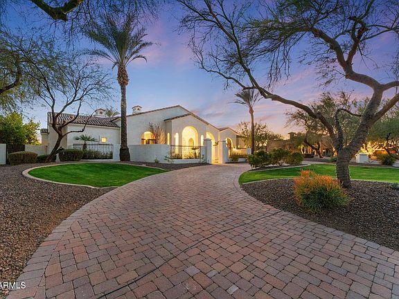 3rd image of 7635 E POINSETTIA Drive