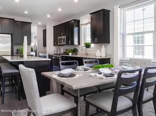 31 Emerald Rd, New Egypt, NJ 08533