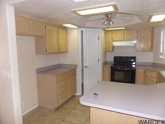 3rd image of 565 Gem Ln