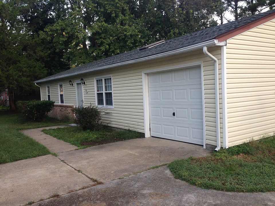 1st image of 2829 S Nansemond Dr