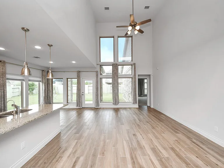 4218 Bald Cypress Ct — Photo 8
