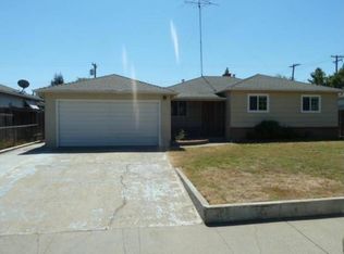 1524 Florin Rd, Sacramento, CA 95822