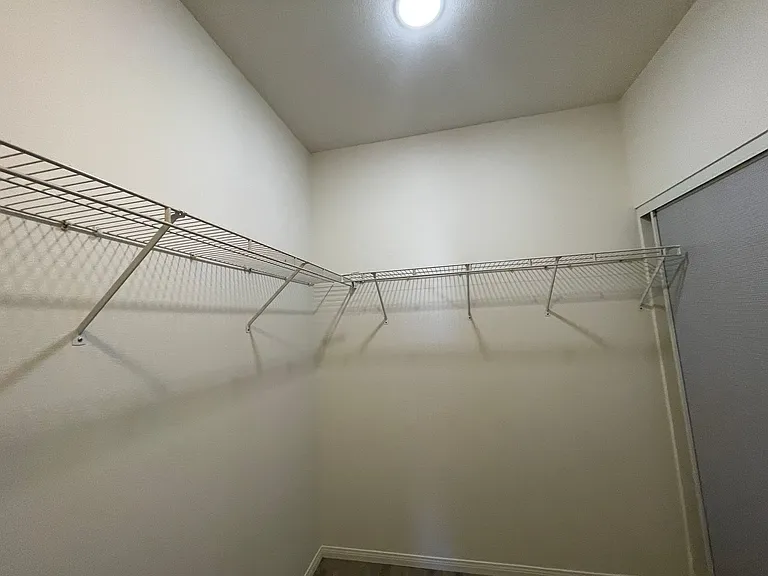 14190 Blackstone St — Photo 22