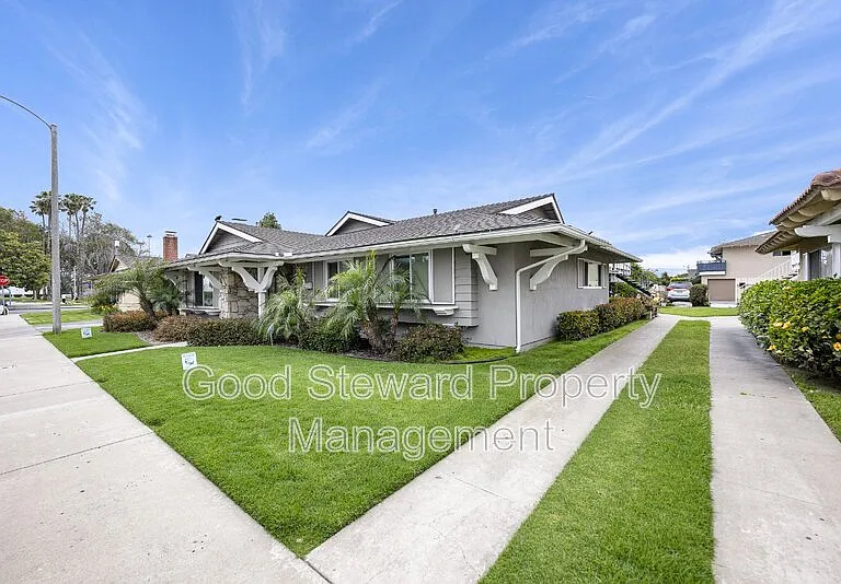 16721 Bartlett Ln #3 — Photo 21