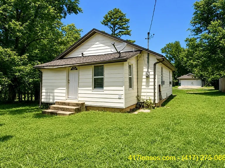 2944 W Page St — Photo 25