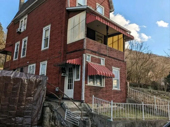 1134 Ridge Ave, Johnstown, PA 15901