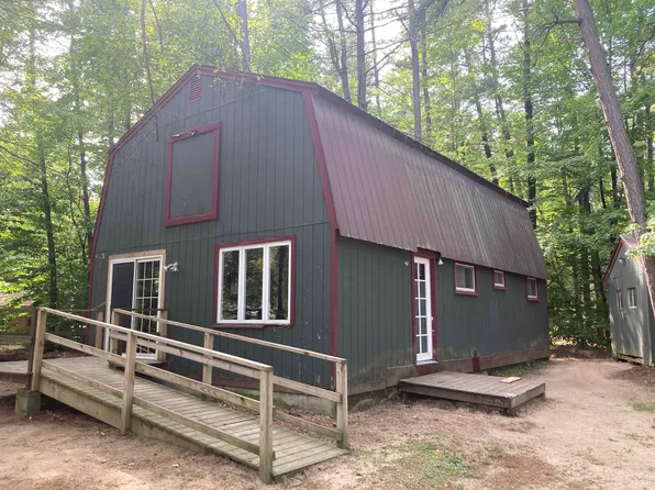 81 White Lake Road, Tamworth, NH 03886