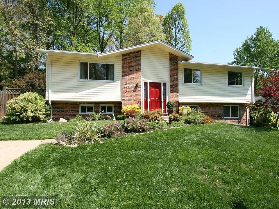 1st image of 10024 Llewellyn Ct