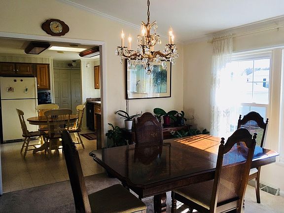 3rd image of 64 Park Ln