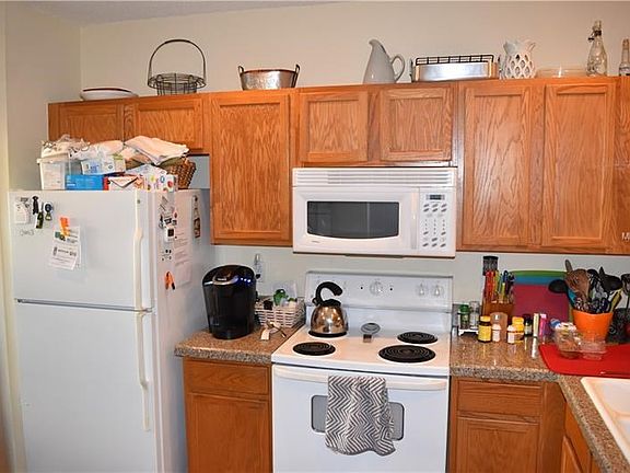3rd image of 2508 Lake Woodberry Cir