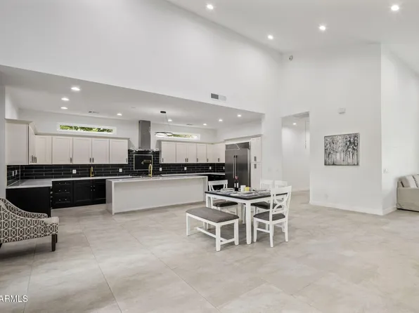 707 E OCOTILLO Road, Phoenix, AZ 85014