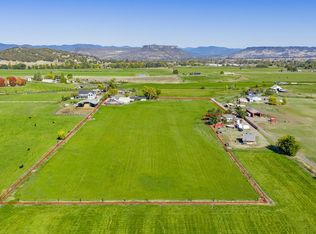 3373 Scenic Ave, Central Pt, OR 97502