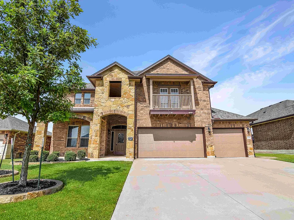 1114 Iron Glen Dr