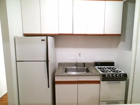 Rented by Sovereign Associates | media 21