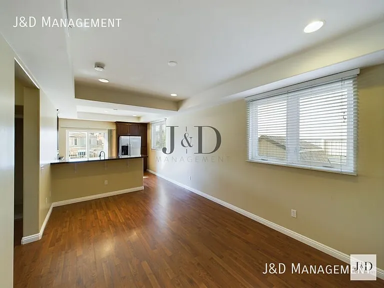 3036 Oliphant St #1 — Photo 6