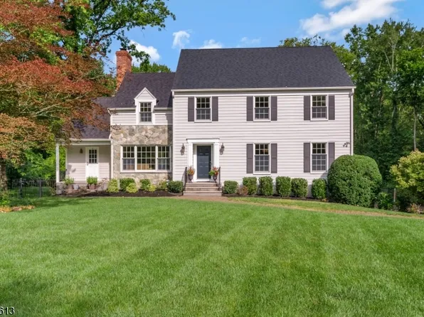 94 Sherwood Ln, Long Hill Twp., NJ 07980