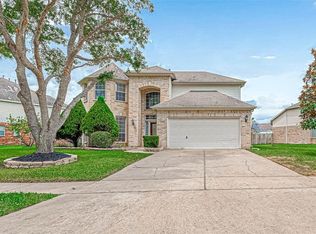 1007 Riverchase Dr, Richmond, TX 77469