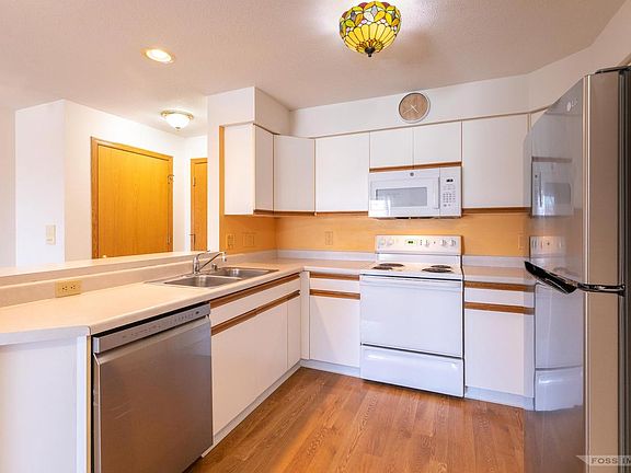 2nd image of 7203 Mid Town Road #305