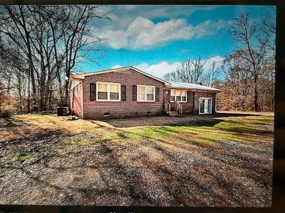 740 Keowee Rd, Iva, SC, 29655