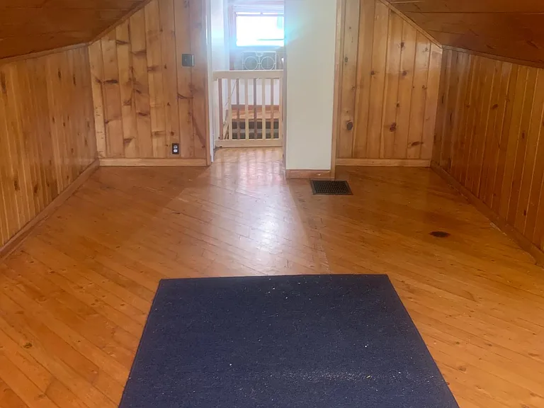 1330 Elm Ave — Photo 12
