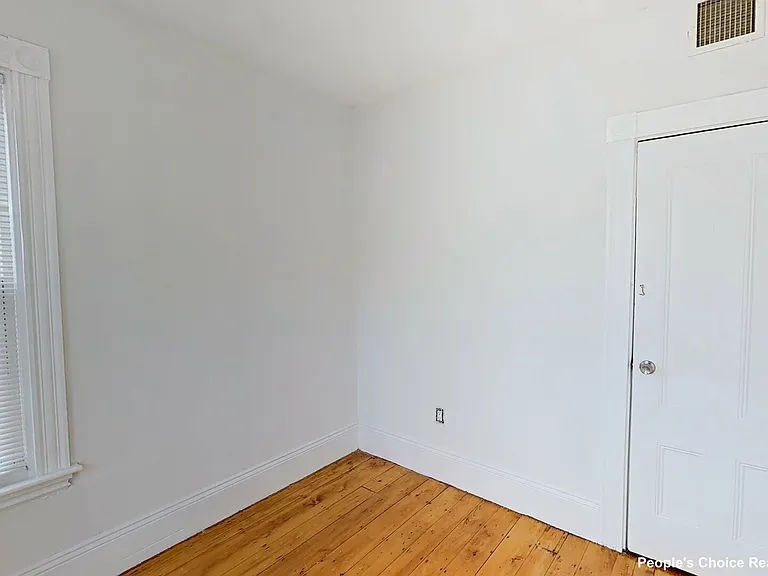 15 Vinal Ave #2B — Photo 13
