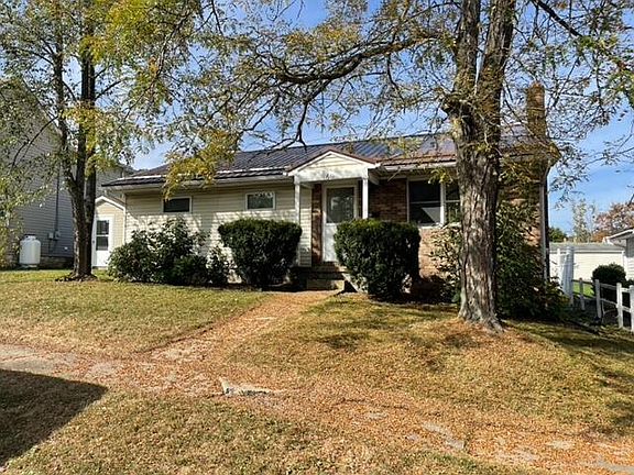 2nd image of 611 Hannah St