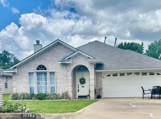10764 Southern Trace Cir, Flint, TX 75762