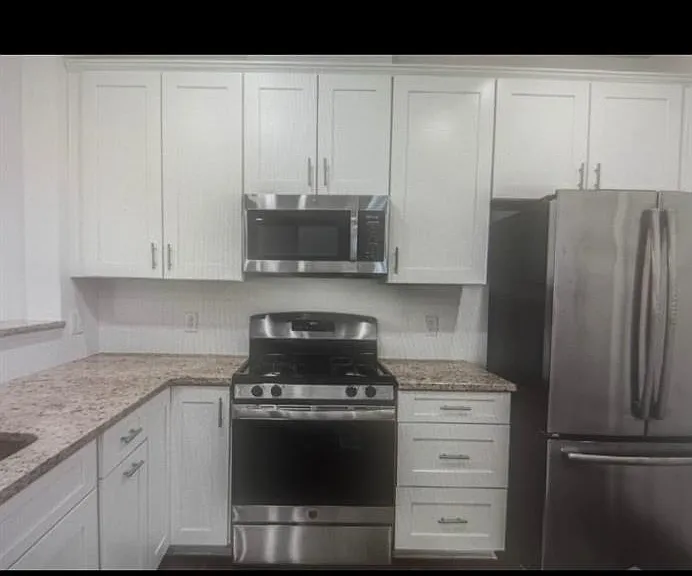 714 Stiller Ln — Photo 4