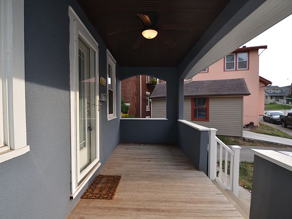 2nd image of 2758 Willard Ave