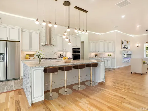 5585 Country Club Drive, Larkspur, CO 80118