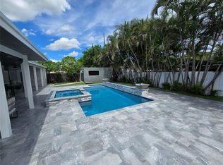 2340 NE 8th Ave, Pompano Beach, FL 33064