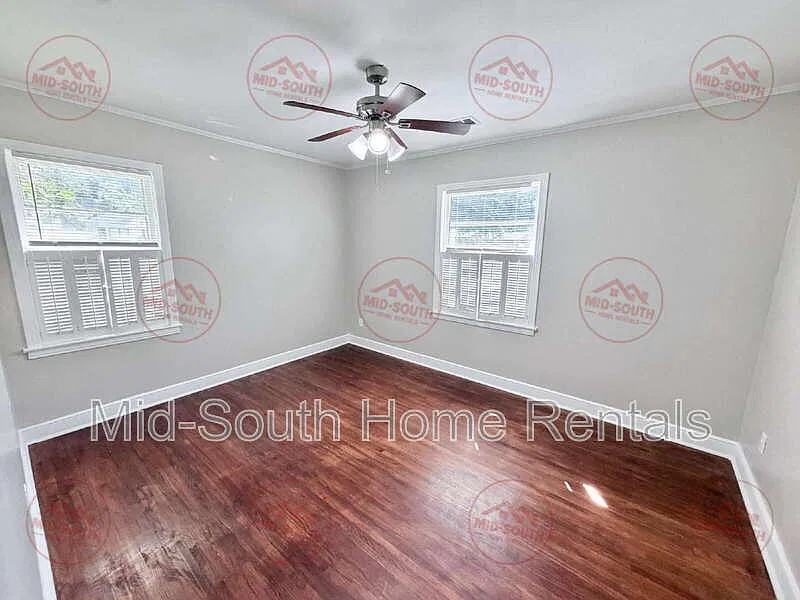 3 bed, 1.0 bath, 1565 sqft, $1,095 — Photo 4