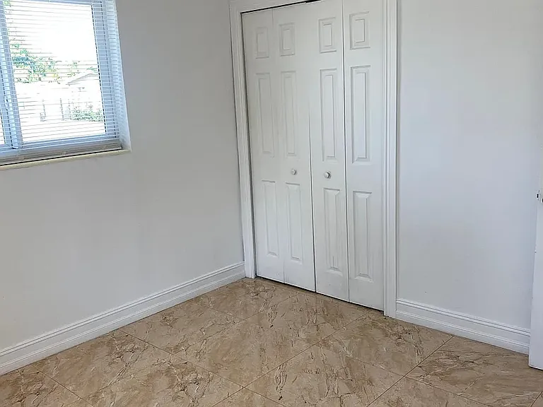 2321 SW 89th Ct — Photo 9