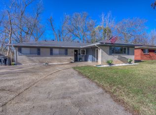 4218 Elaine St, Bossier City, LA 71112