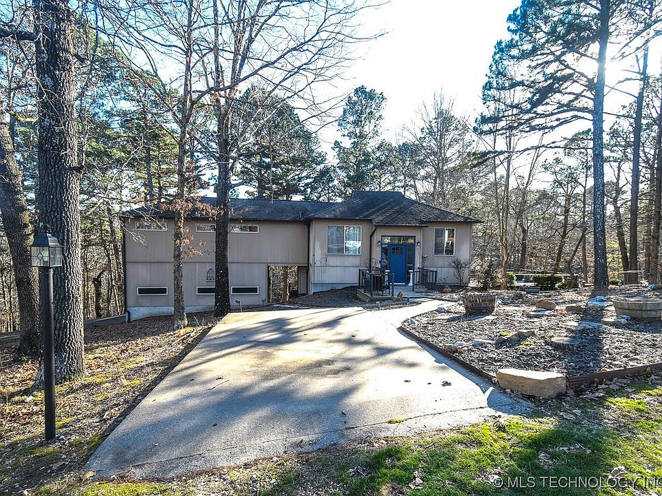 1st image of 16230 Flint Ridge Dr