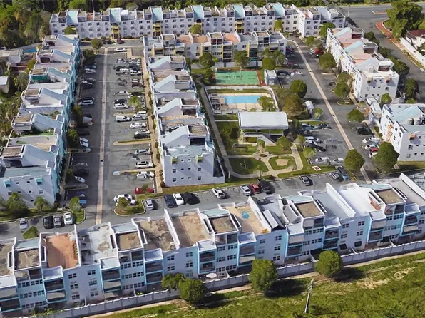 1822 Cond Lago, Toa Baja, PR 00949