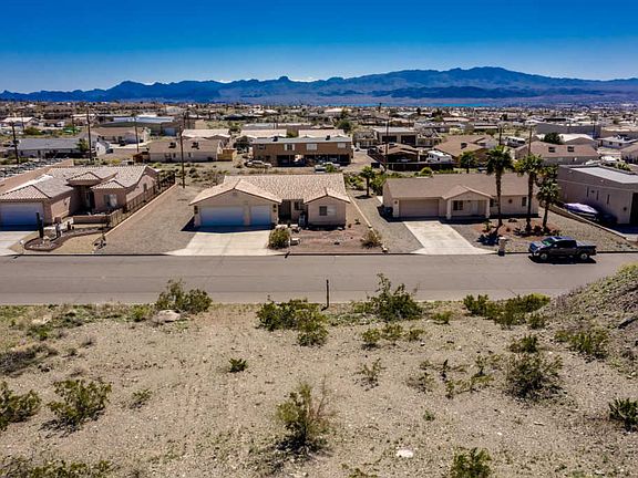 5th image of 2771 Arabian Dr